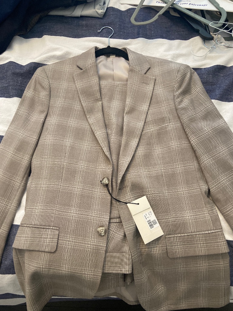 Rw&Co Suit